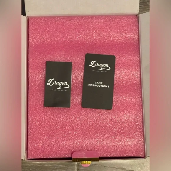 NEW: BARBIE DREAM HOUSE 60th Dragon Glassware 17.5 OZ Set of Two Gold Glasses - Picture 3 of 6